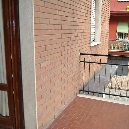 Lombardi Ramazzini Apartment Parma Exterior photo