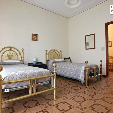 Lombardi Ramazzini Apartment Parma Exterior photo